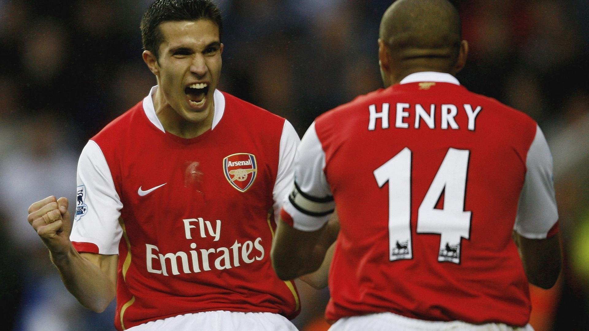 年轻球员表现出色,助共和国建立法甲统治,年轻球员足球