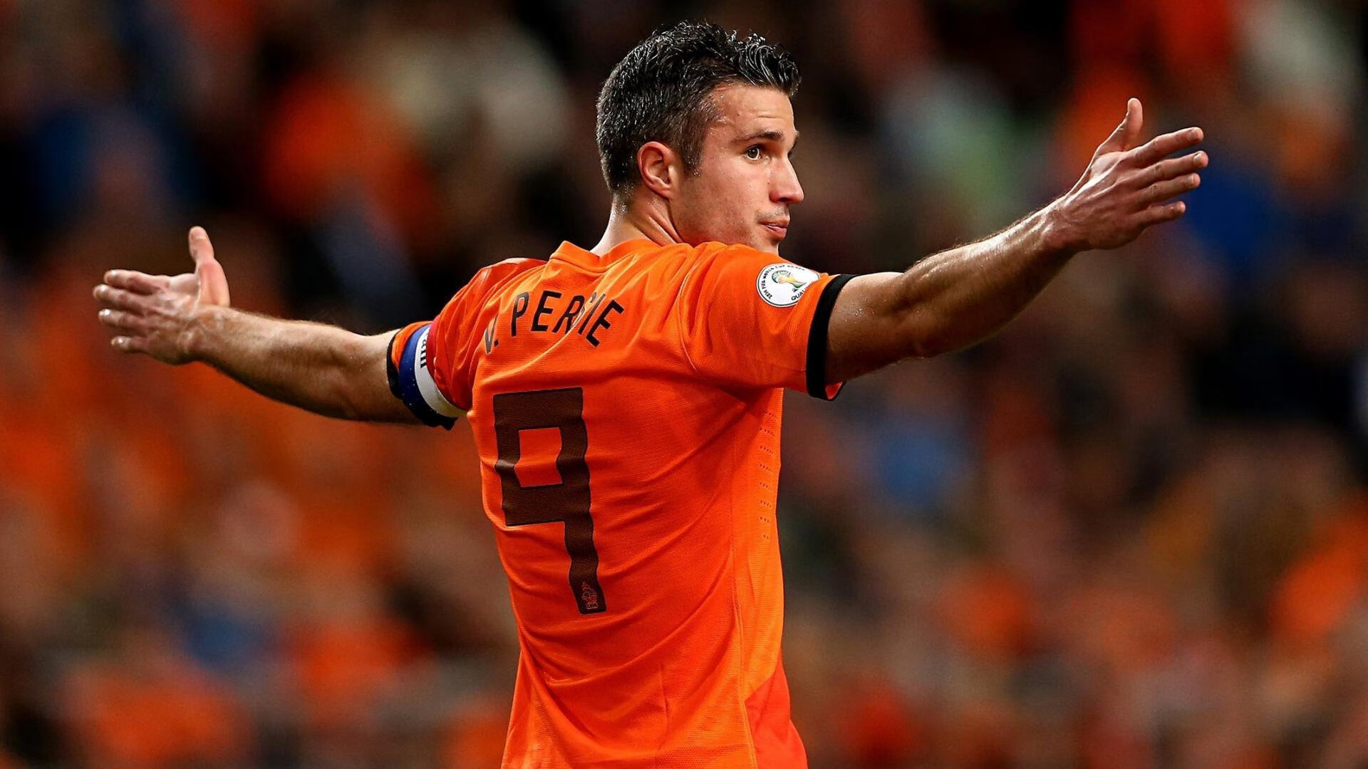 “悬崖边的赛段”——极限中的生死瞬间，悬崖边沿